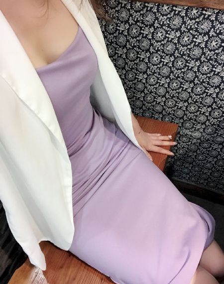 免费很黄很色的裸乳视频_超清HD高清在线观看